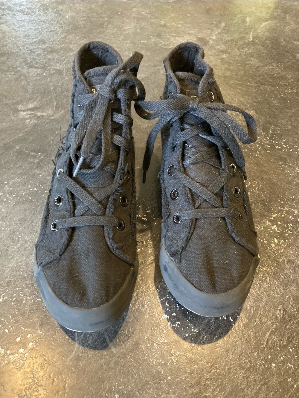 Girls Revolution Dancewear black high top sneakers shoes size 3